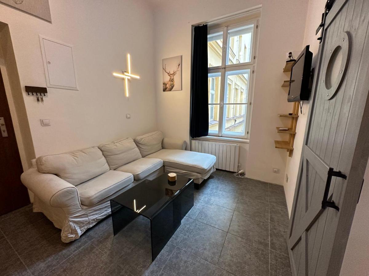 Cozy New Loft Apartment Praga Zewnętrze zdjęcie